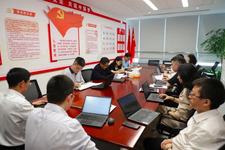 051651718278896837.png 1.png